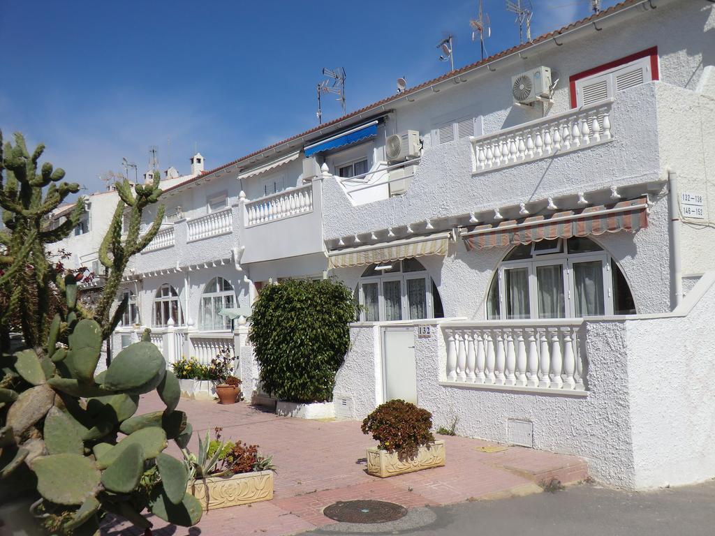 Casas Holiday - Playa La Mata 1 托雷维耶哈 外观 照片