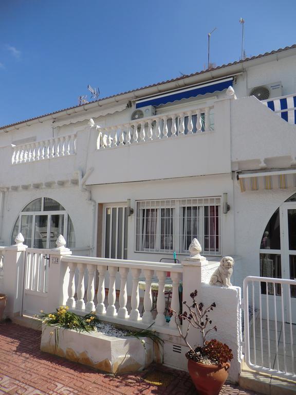 Casas Holiday - Playa La Mata 1 托雷维耶哈 外观 照片